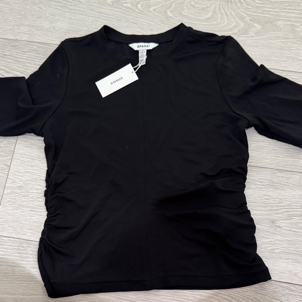 NWT SPANX Women's classic Black sleek jersey short sleeve ruched top size small